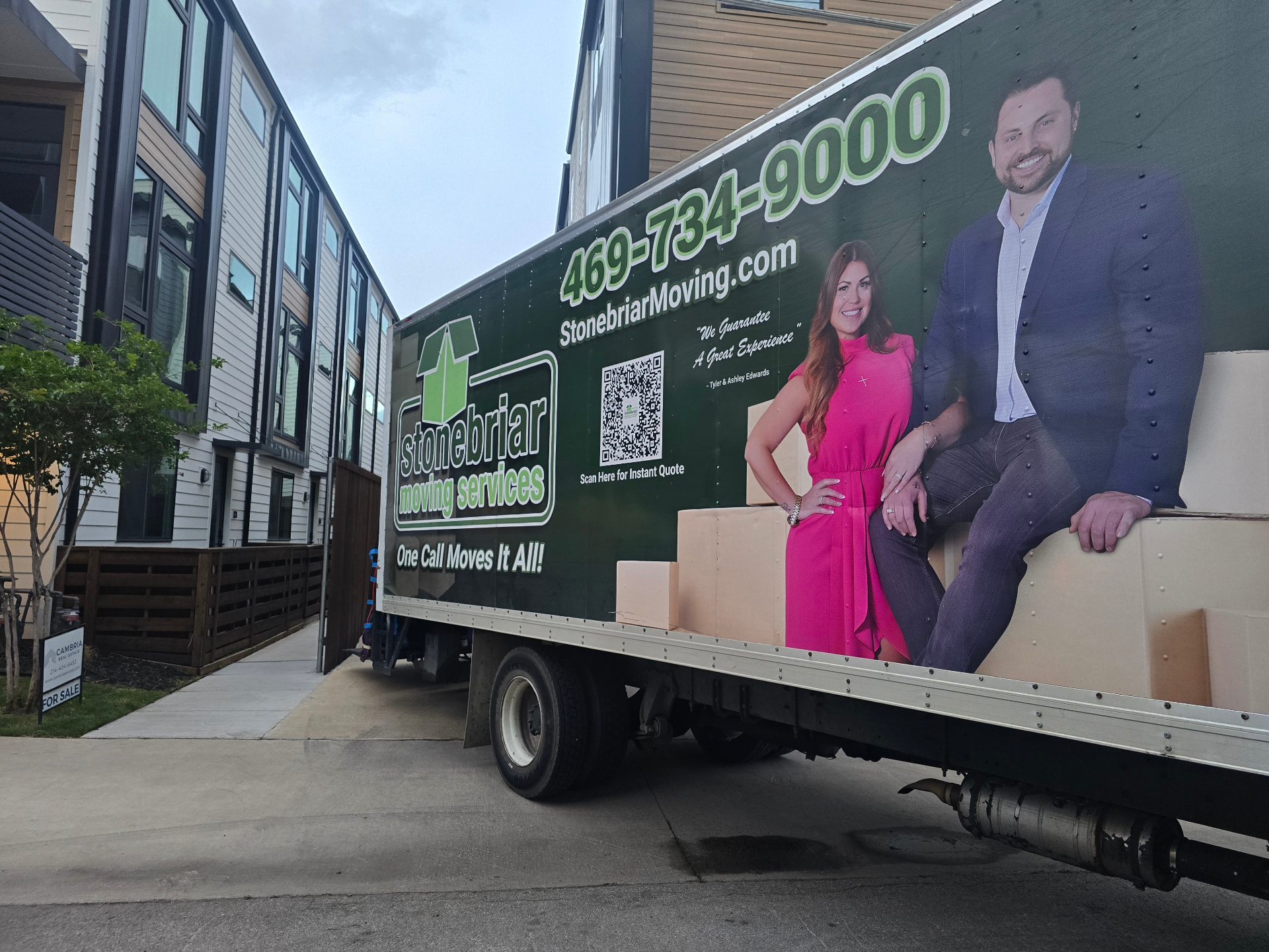 Stonebriar team using technology to coordinate a Dallas move